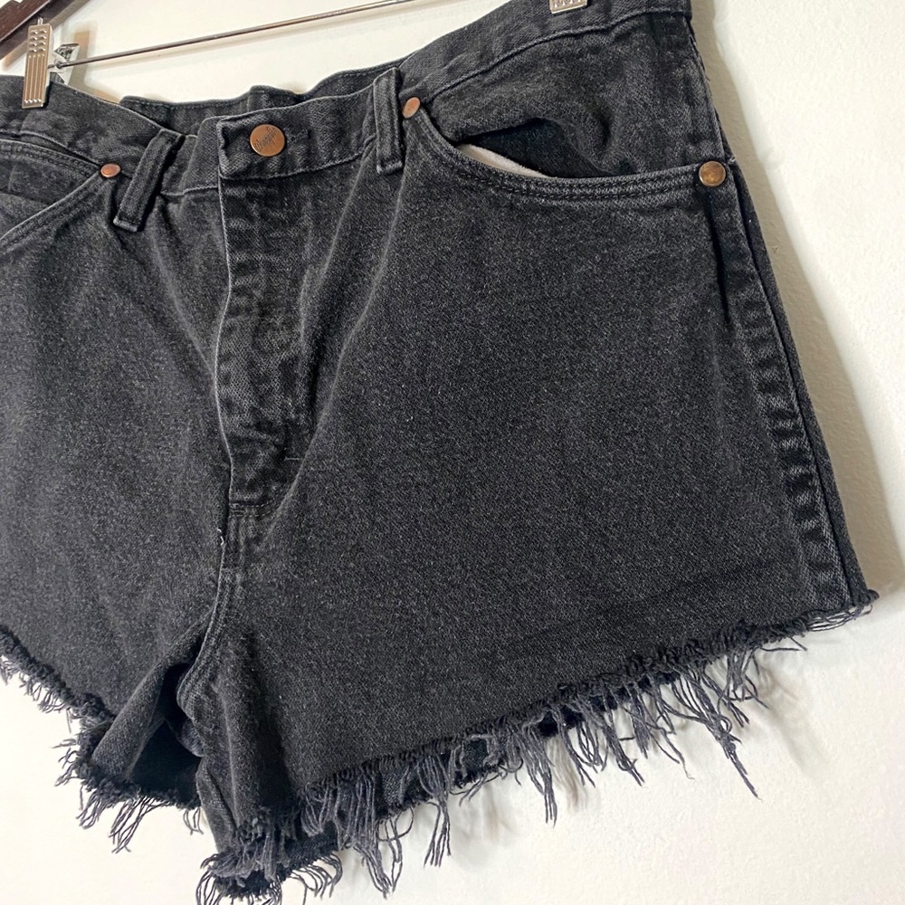 Vintage Wrangler Upcycled Denim Cut Off Shorts Black - Picture 2 of 5